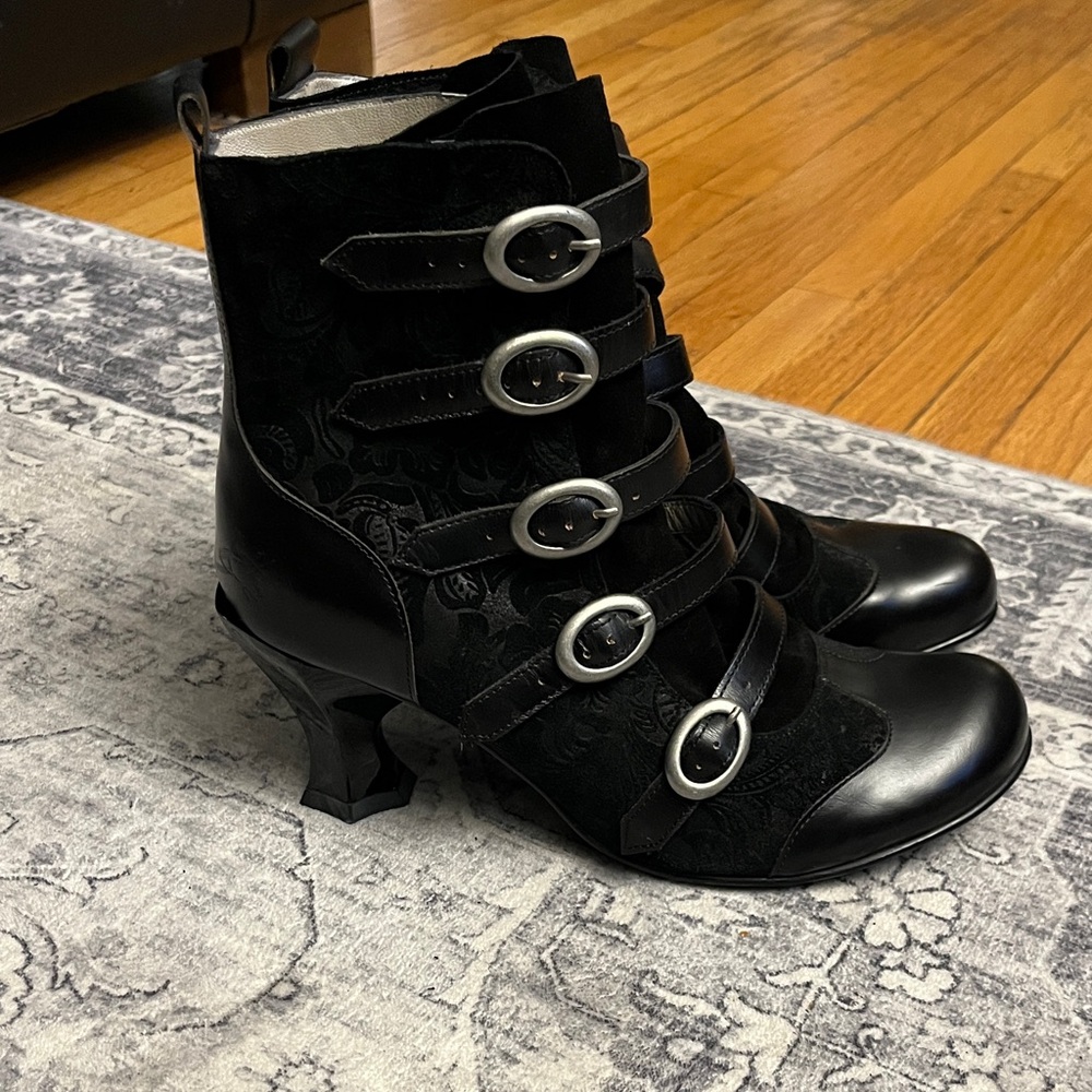 Fluevog Baroque Vermeer boots/shoes